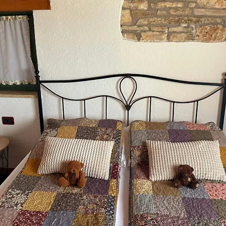 Istrian Stone Built House Ana Rita Apartamento *